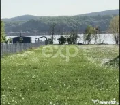 Teren 2100 mp cu ieșire la lac – Budeasa Mare 