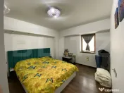 Apartament decomandat cu 3 camere, 2 balcoane, boxa, uscator 