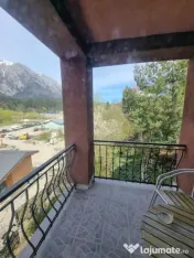 Oază de relaxare Zamora Bușteni – pensiune cu panoramă 