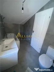 Casa Tip Duplex - 5 camere 4 bai - Mutare Imediata - 