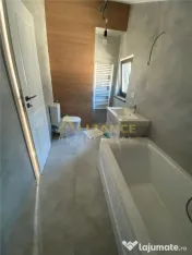 Casa Tip Duplex - 5 camere 4 bai - Mutare Imediata - 