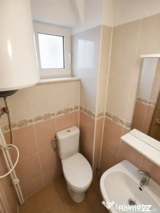 Apartament 2 camere, decomandat, 35 mp, zona Bals - Craiova (Dolj)