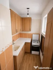 Apartament 2 camere, decomandat, 35 mp, Bals zona monument 