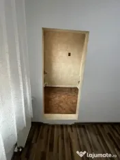 Oferim spre vânzare apartament recent renovat 2 camere-Zona 