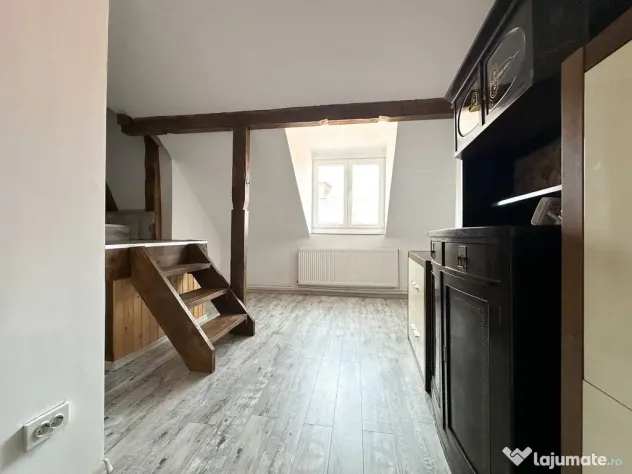 Apartament 195mp, 4 camere+dressing, complet mobilat si util