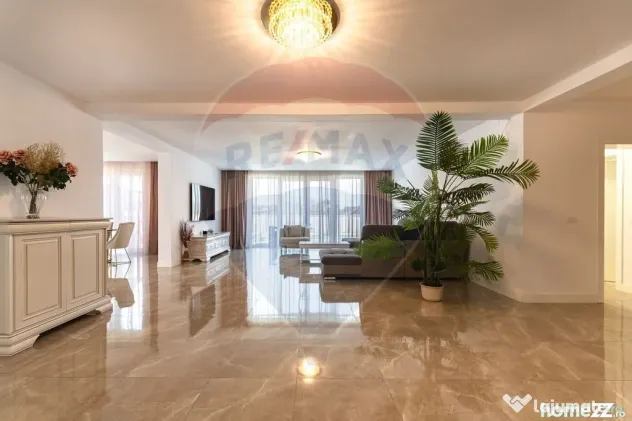 Vila premium 6 camere| Piscina incalzita | Teren 1091 mp ...