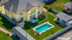 Vila premium 6 camere| Piscina incalzita | Teren 1091 mp ...
