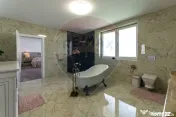 Vila premium 6 camere| Piscina incalzita | Teren 1091 mp ...