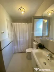 Apartament 3 camere 63,5 mp, balcon 8 mp, garaj, zona Muzeul 