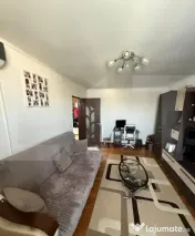Apartament 3 camere, 68 mp, zona Soarelui 