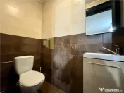Apartament 3 camere, bloc nou, parcare, zona Republicii Cara 