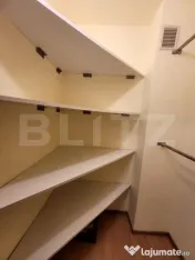 Apartament cu 2 camere, decomandate, 52 mp, in zona Nora din 