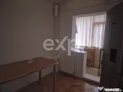 De închiriat apartament 3 camere in Pitești Popa Sapca 