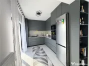 Casa de || mobilata utilata || 4 camere 