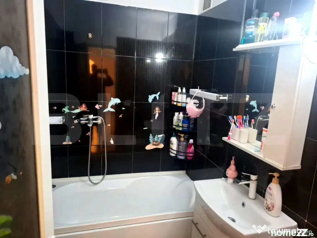Apartament cu gradina propie de vanzare, 47 mp, zona Aleea T