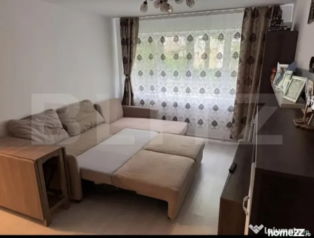Apartament cu gradina propie de vanzare, 47 mp, zona Aleea T