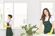 Servicii de Curatenie 