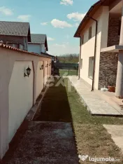 VÂNZARE CASĂ • ALBOTA • CURTE GENEROASĂ 