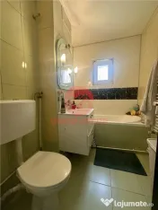 Apartamente 3 Camere Decomandat, Etaj 2, Zona KM 4-5 