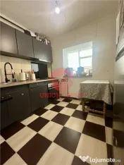 Apartamente 3 Camere Decomandat, Etaj 2, Zona KM 4-5 