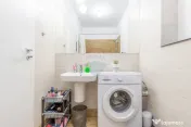 Apartament 2 camere si loc de parcare de închiriat ARED ... 