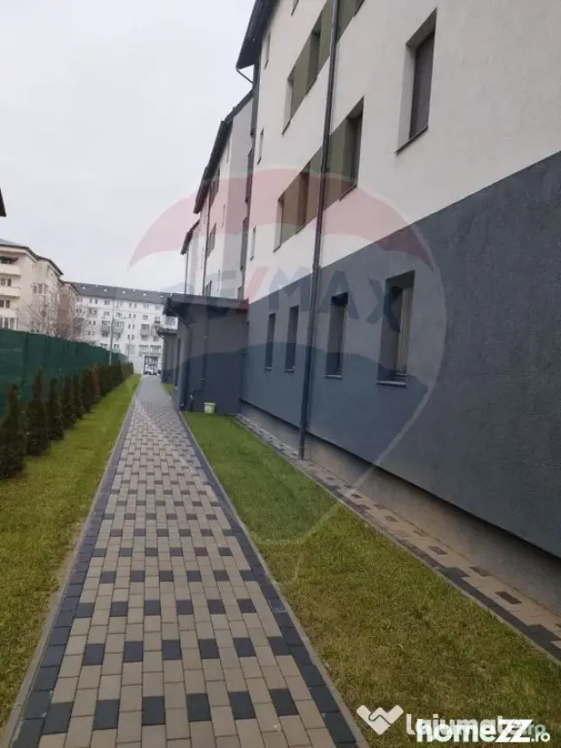 2 CAMERE Apartament de lux cu loc de parcare inclus de in...
