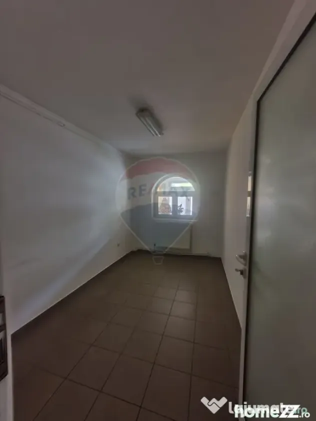 Spațiu comercial de 90mp de închiriat în zona Nord
