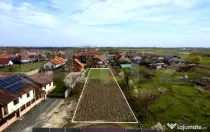 Teren intravilan, toate utilitatile, 680 mp, Sanmihaiu Roman