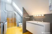 Arhitectură interbelică reinterpretată contemporan 