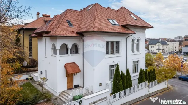 Arhitectură interbelică reinterpretată contemporan