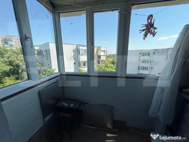 Apartament 2 camere de vanzare, 39 mp, zona Vest - Lamaita