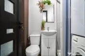 Drumul Taberei, 2 camere de inchiriat, etaj 2, decomandat... 
