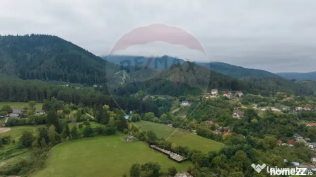 Proiect autorizat (AC) pentru constructia a 2 vile indivi...