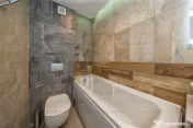 0 % Comision Cumparator-zona Tractorul 3 camere decomandat, 2 bai 