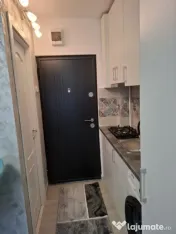Garsoniera moderna, langa Jumbo, 1 statie de Palas! 