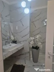 Studio 2 camere Lux strada Democratiei