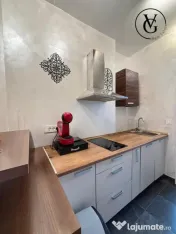 Apartament 4 camere - Zona Universitate - Ideal Investitie 