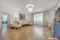 CAROL - EPISCOP CHESARIE, APARTAMENT 250 MP TOTAL, CURTE 250
