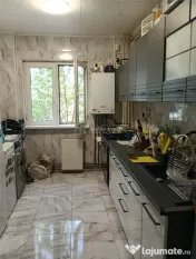 Apartament cu 3 camere-Bloc reabilitat-Teius-Stradal-Mobilat 