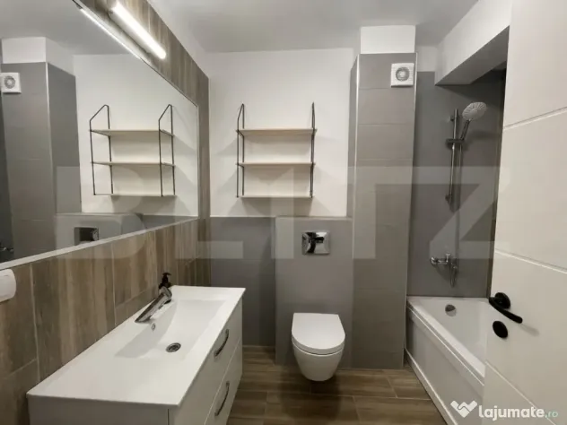 Apartament nou, 2 camere, 55 mp, balcon generos, parcare, zo