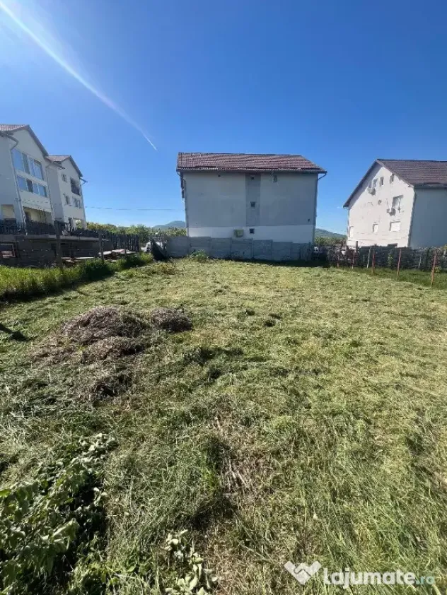 Vand teren intravilan 400 mp,strada Mihail Sadoveanu, PUZ aprobat(P+2)