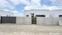 Casa Individuala - 3 camere - 2 bai - 250mp teren
