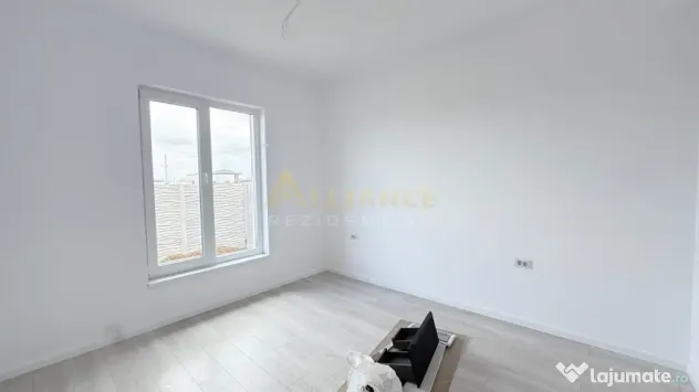 Casa Individuala - 3 camere - 2 bai - 250mp teren
