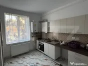 Apartament 2 camere + loggie de inchiriat, etaj 1, zona Avra 