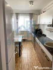 Apartament 3 camere Decomandate-Florilor-Etaj 3-Suprafata... 