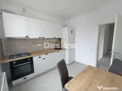 Apartament cu 3 camere, balcon 20 mp, loc de parcare acoperi 