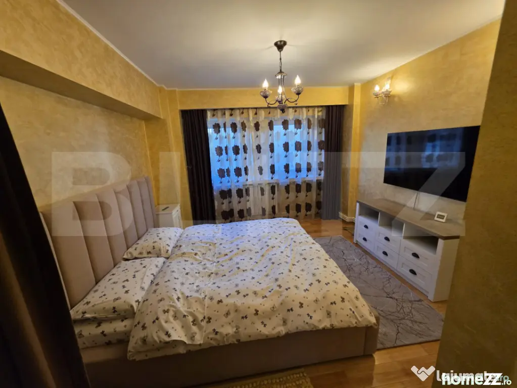 Apartament 4 camere, 100 mp, parcare privata, zona Ultracent - Craiova (Dolj)
