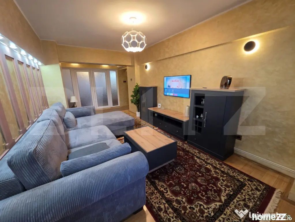 Apartament 4 camere, 100 mp, parcare privata, zona Ultracent - Craiova (Dolj)
