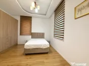 Oportunitate de Investiție – Casă Duplex în Complexu... 