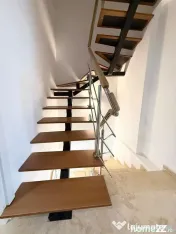 Oportunitate de Investiție – Casă Duplex în Complexu... 